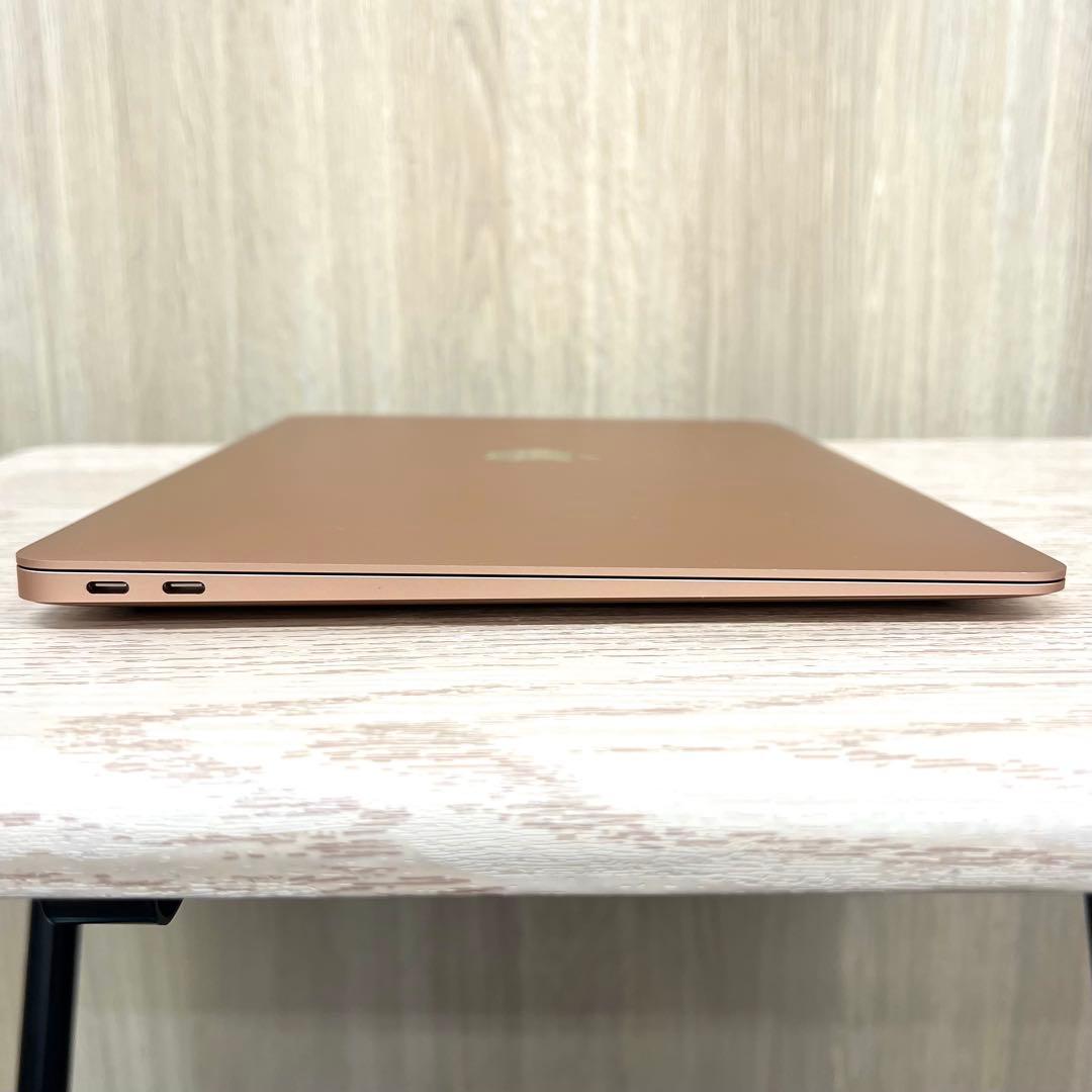 MacBookAir 13インチ 2020 Apple M1 8GB 256GB