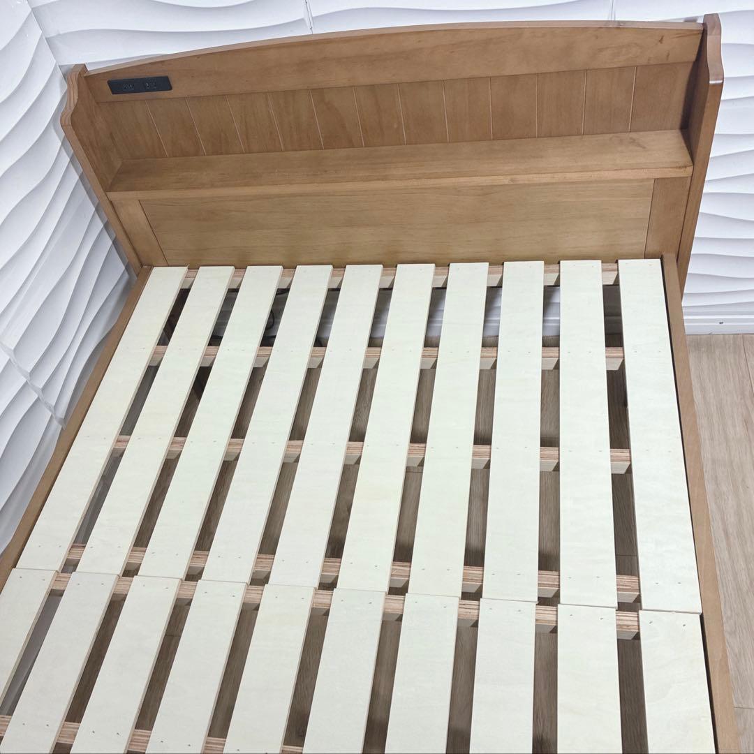 ◇萩原◇ベッドフレーム◇コンセント付き◇シングル◇大阪兵庫京都奈良滋賀和歌山◇