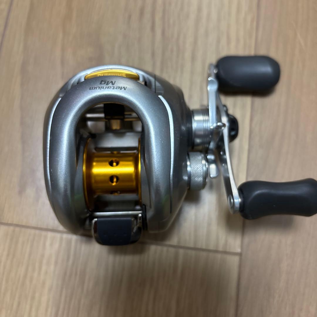 SHIMANO nium Mg ベイトリール