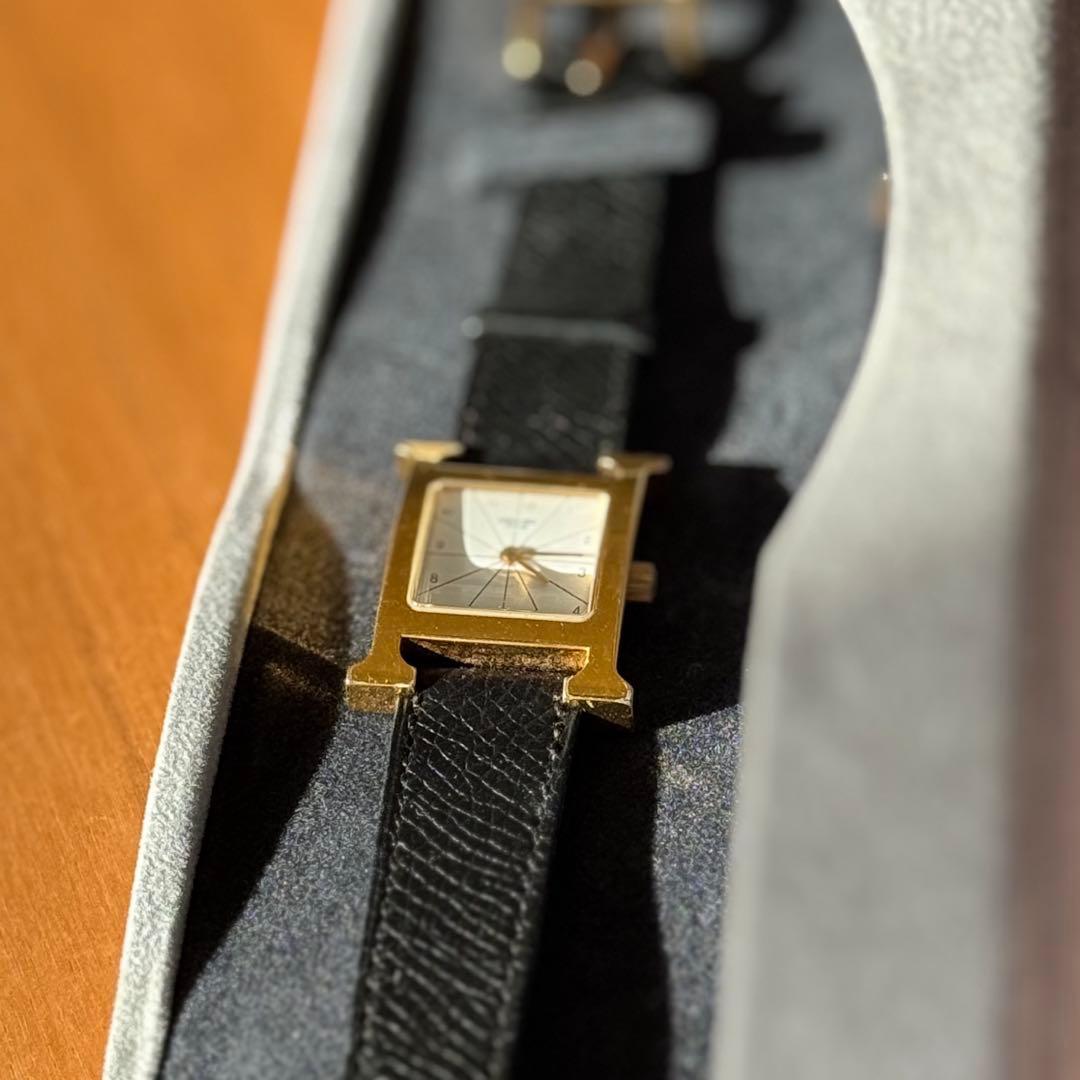 [美品/]HERMES エルメス　Hウォッチ　ゴールド 箱付き
