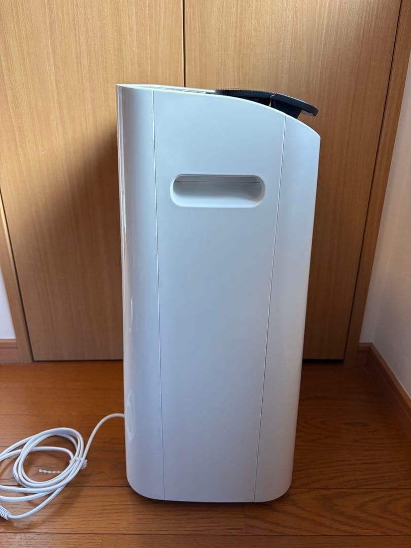 SHARP 衣類乾燥除湿機 CV-G120-W