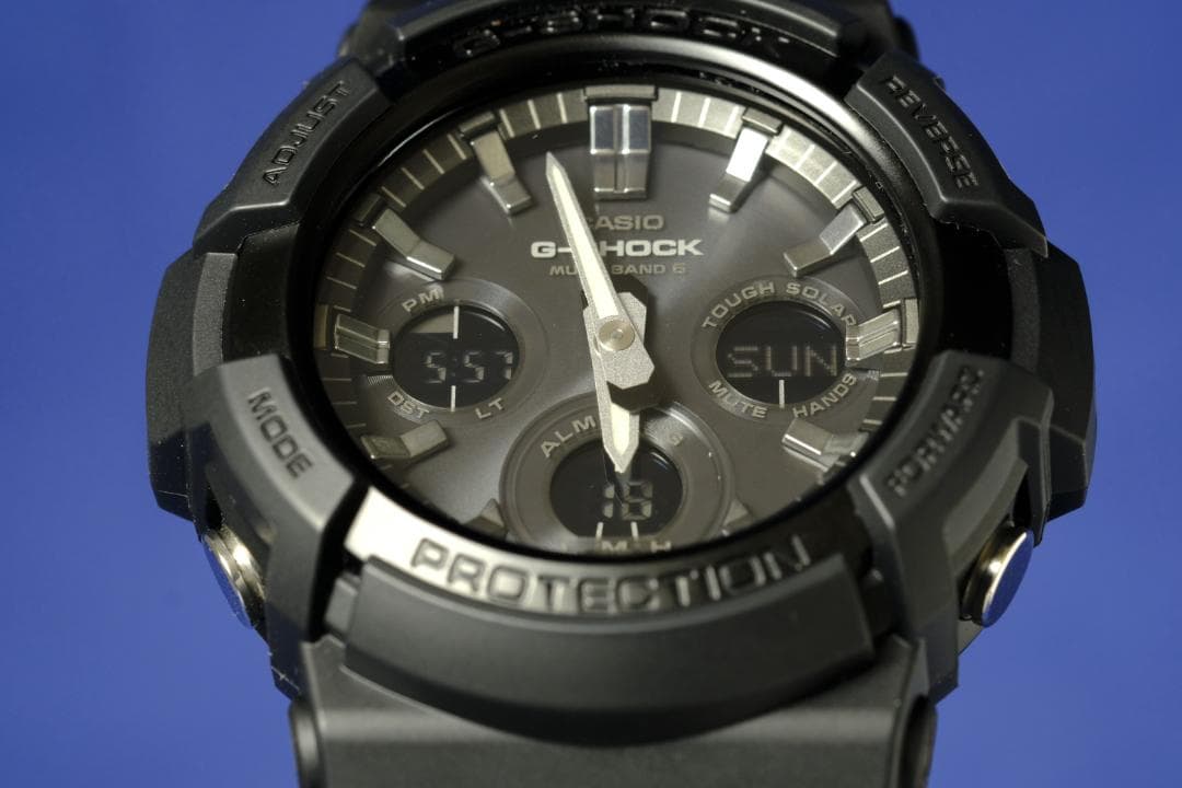【綺麗】G-SHOCK GAW-100B 電波ソーラー／ビッグケース (235)