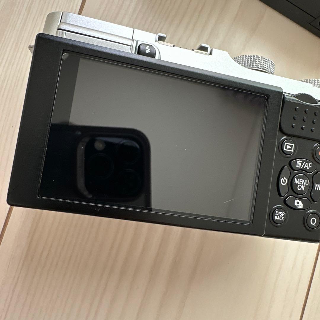Fujifilm X-A2ミラーレス一眼 カメラ