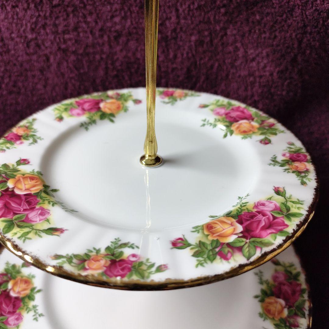 ロイヤルアルバート　オールドカントリーローズ　アフタヌーンティー用ケーキスタンド