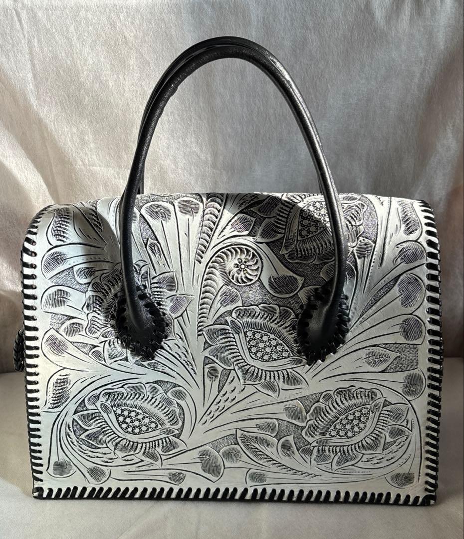 美品グレースコンチネンタル　素敵なバッグ