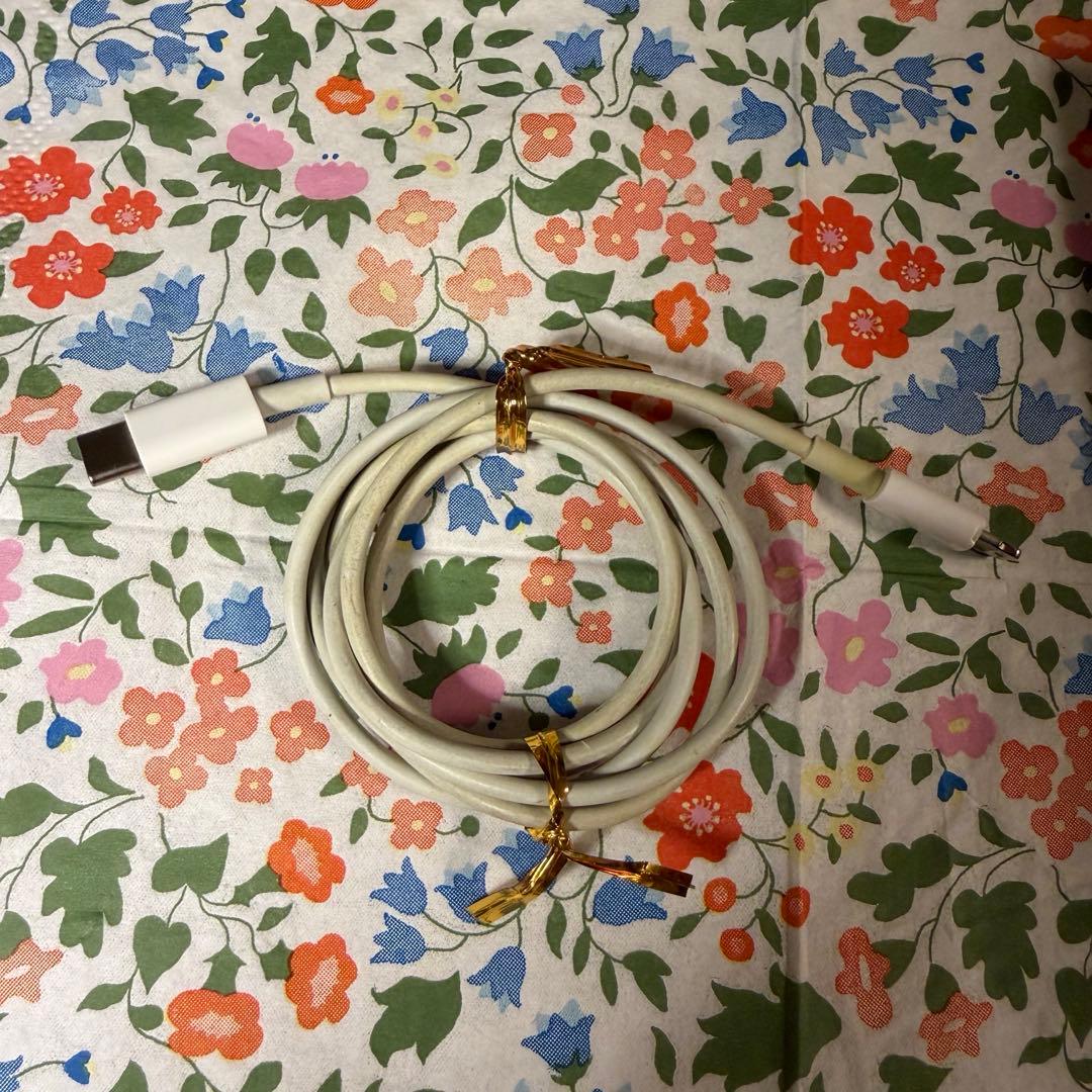 【美品】iPhone 14 Pro 1TB ブラック　SIMフリー