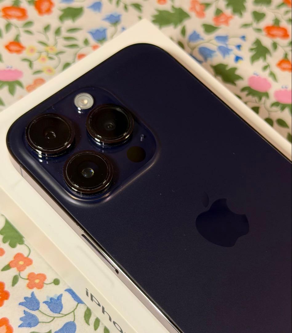 【美品】iPhone 14 Pro 1TB ブラック　SIMフリー