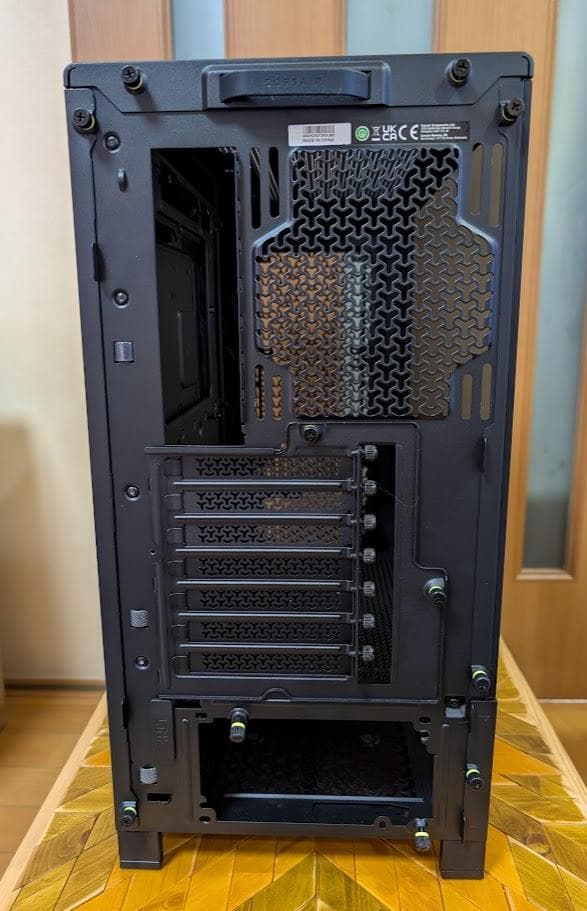 CORSAIR FRAME 4000D ミッドタワー PCケース