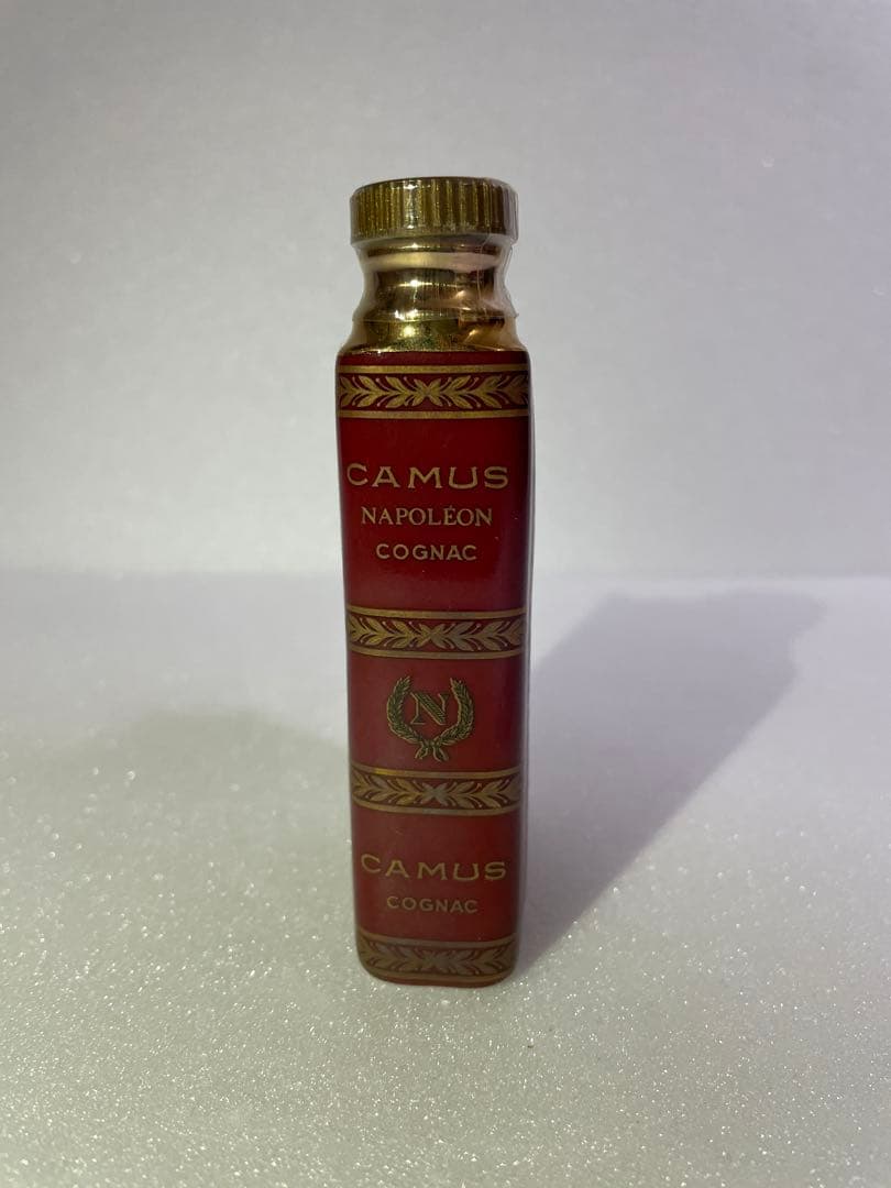 CAMUS NAPOLEON COGNAC 特別版 1969年