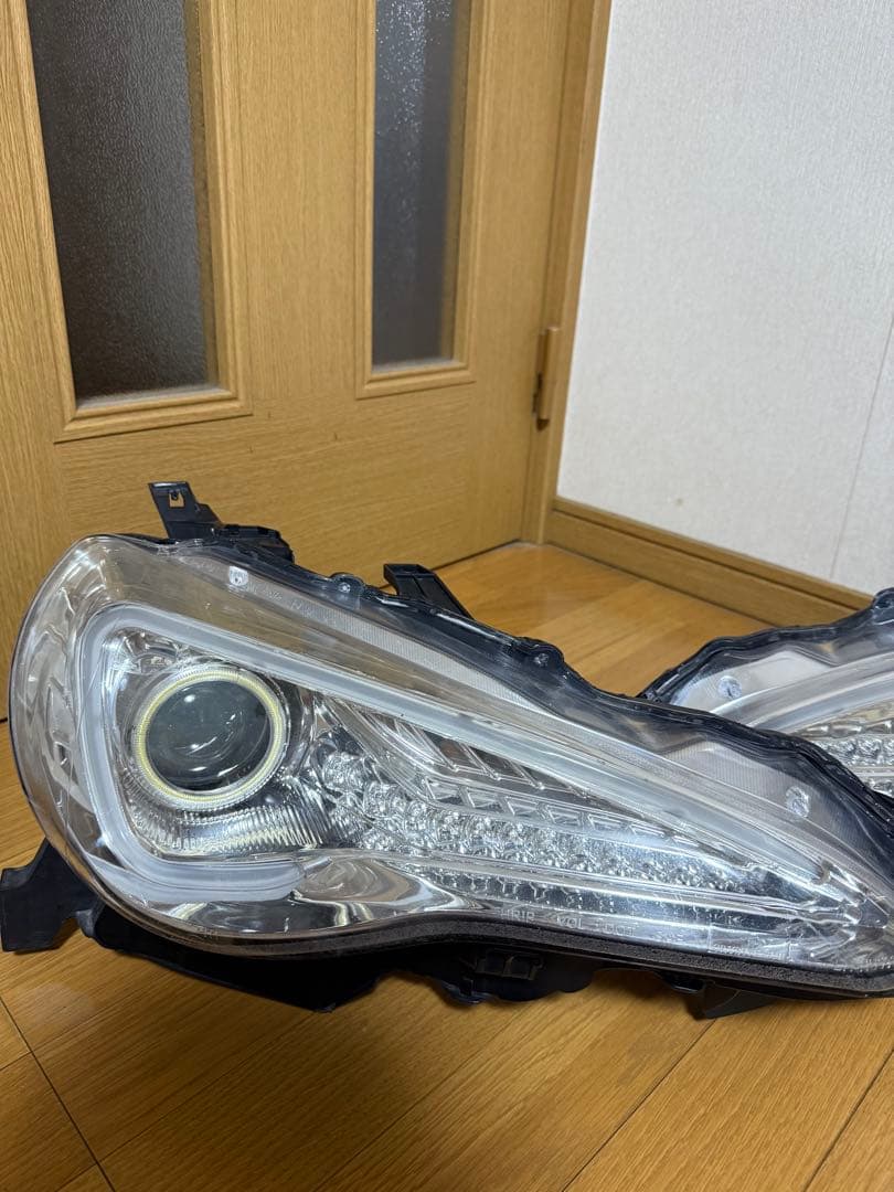 クリスタルアイ　ヘッドライト86 BRZ