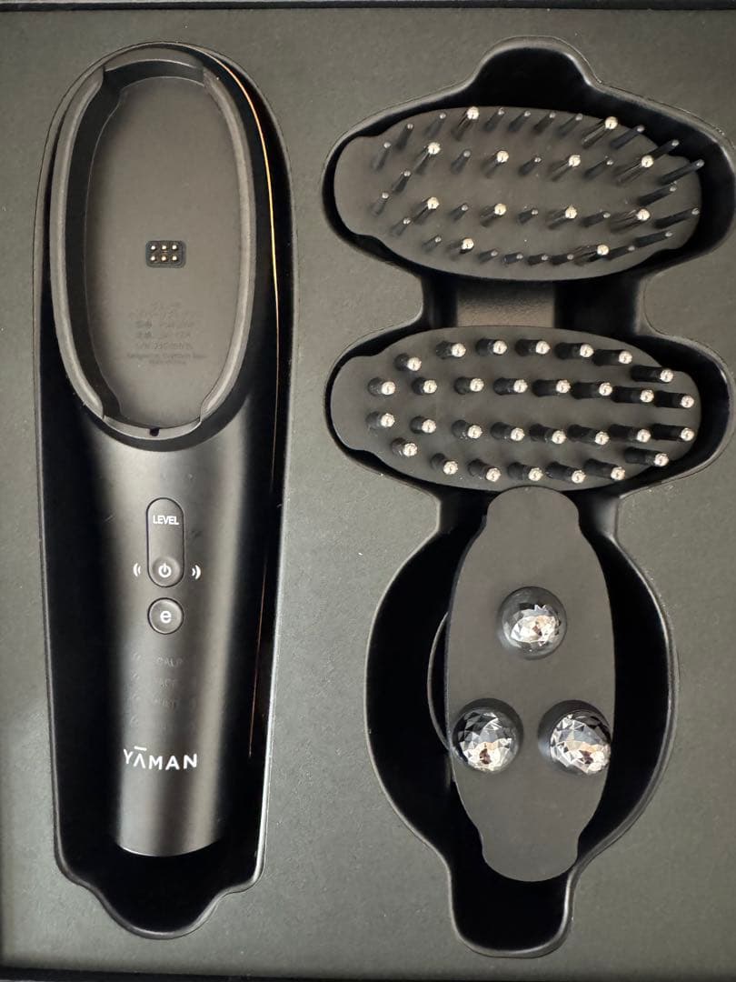 ヤーマン　ヴェーダハイパーリフトブラシ　スカルプケアエッセンス