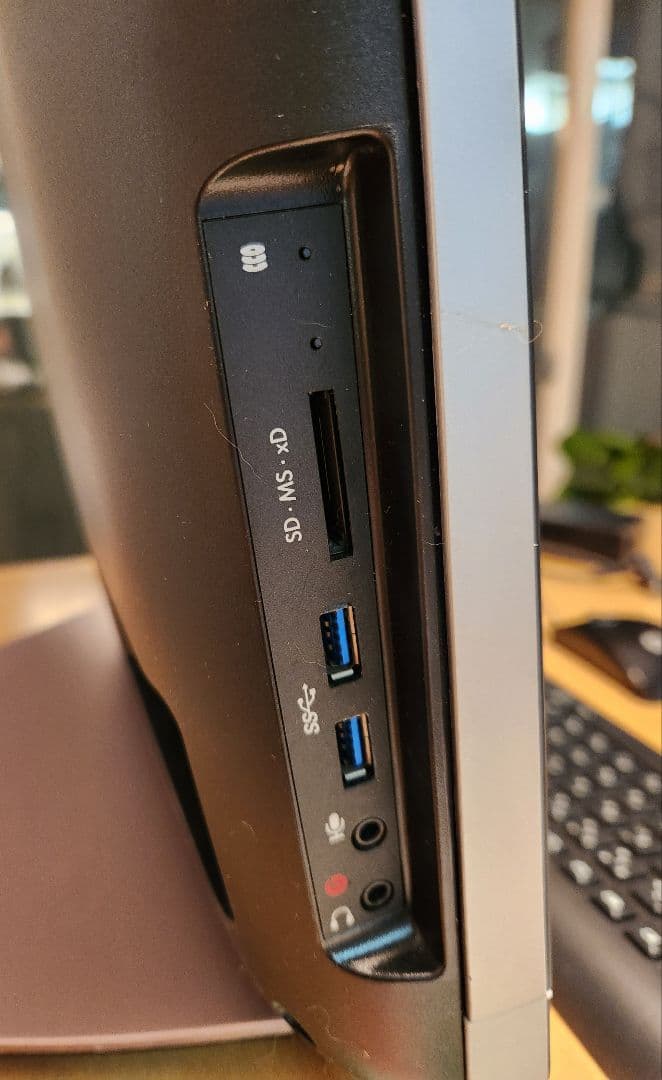 タッチパネルディスプレイ　HP 一体型windows10