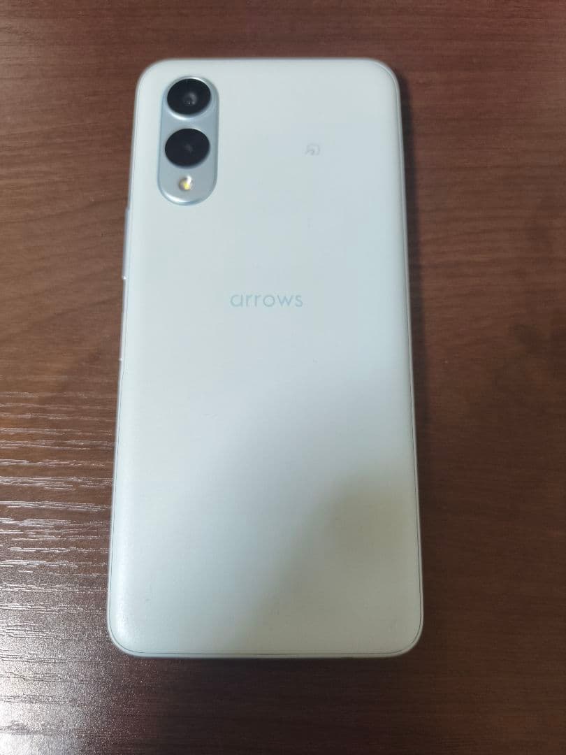 arrows M07 スマートフォン 本体 11