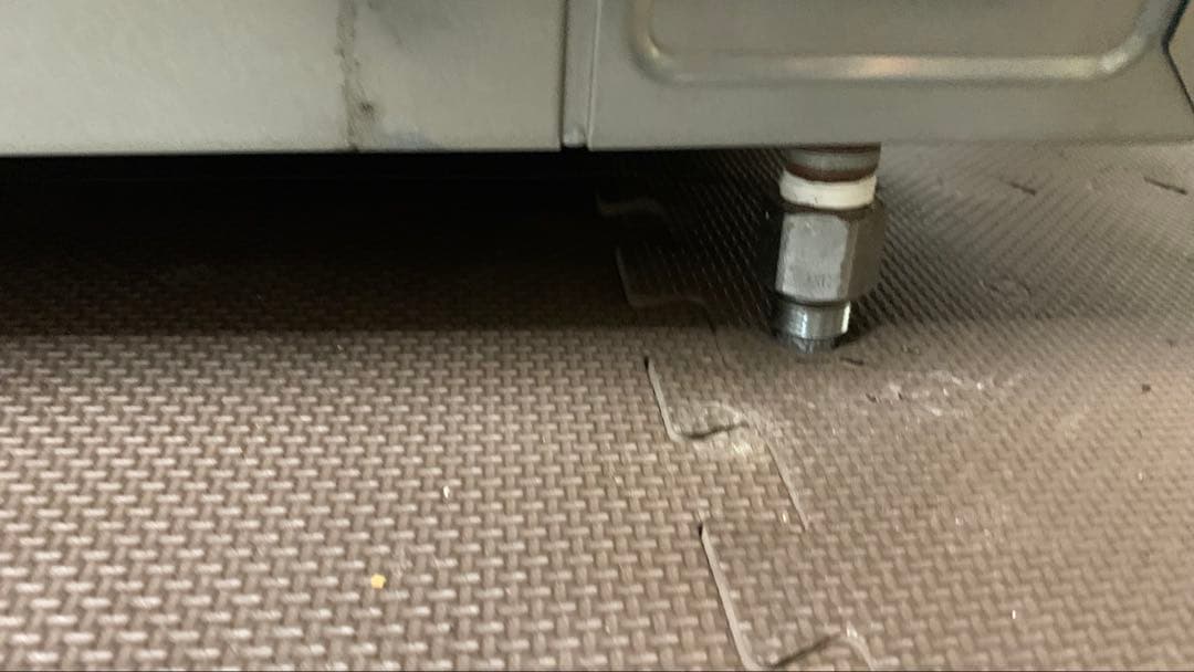 三菱　 ノンフロン冷凍冷蔵庫　MR-P15C-S 2ドア 146L 2018年製