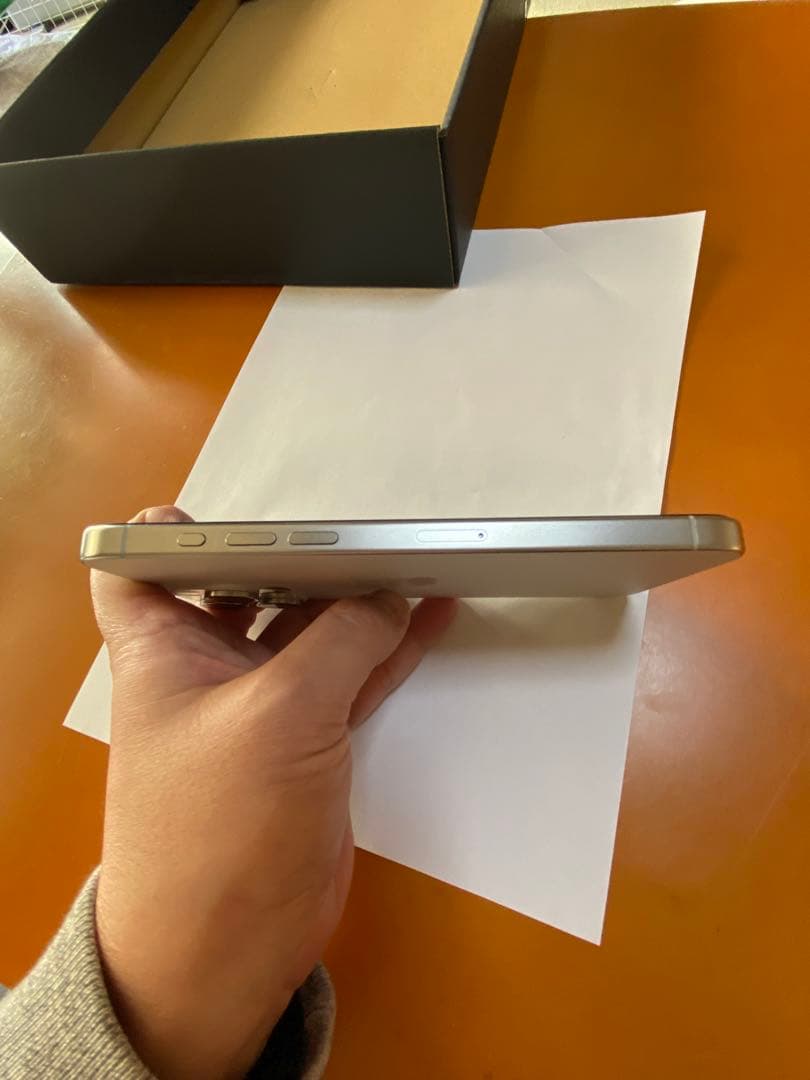 iPhone15 ProMAX 256G ホワイト