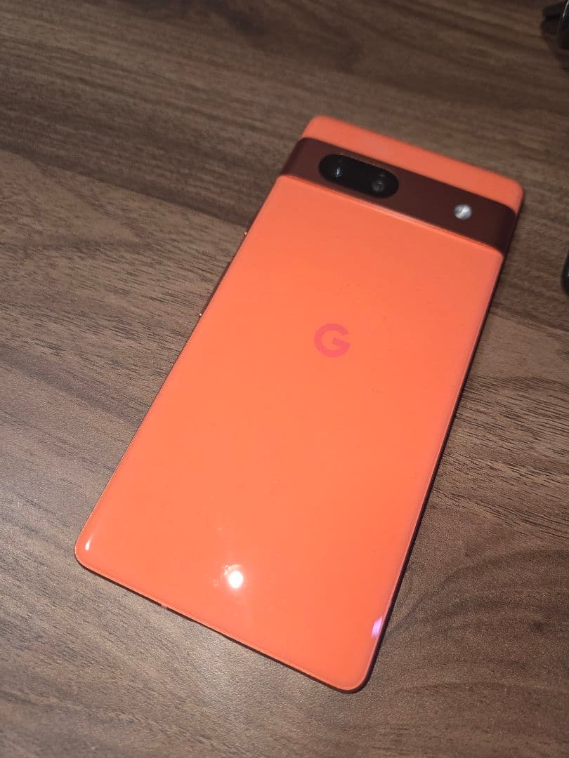 Google Pixel 7a オレンジ 限定ケース付き