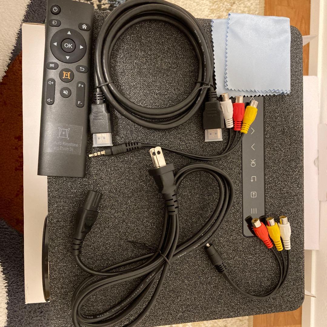 yaber k1プロジェクター 本体