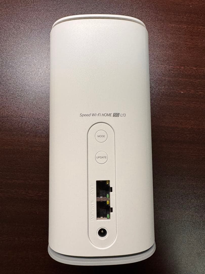 Speed Wi-Fi  5G L13 本体（5G対応ホームルーター）