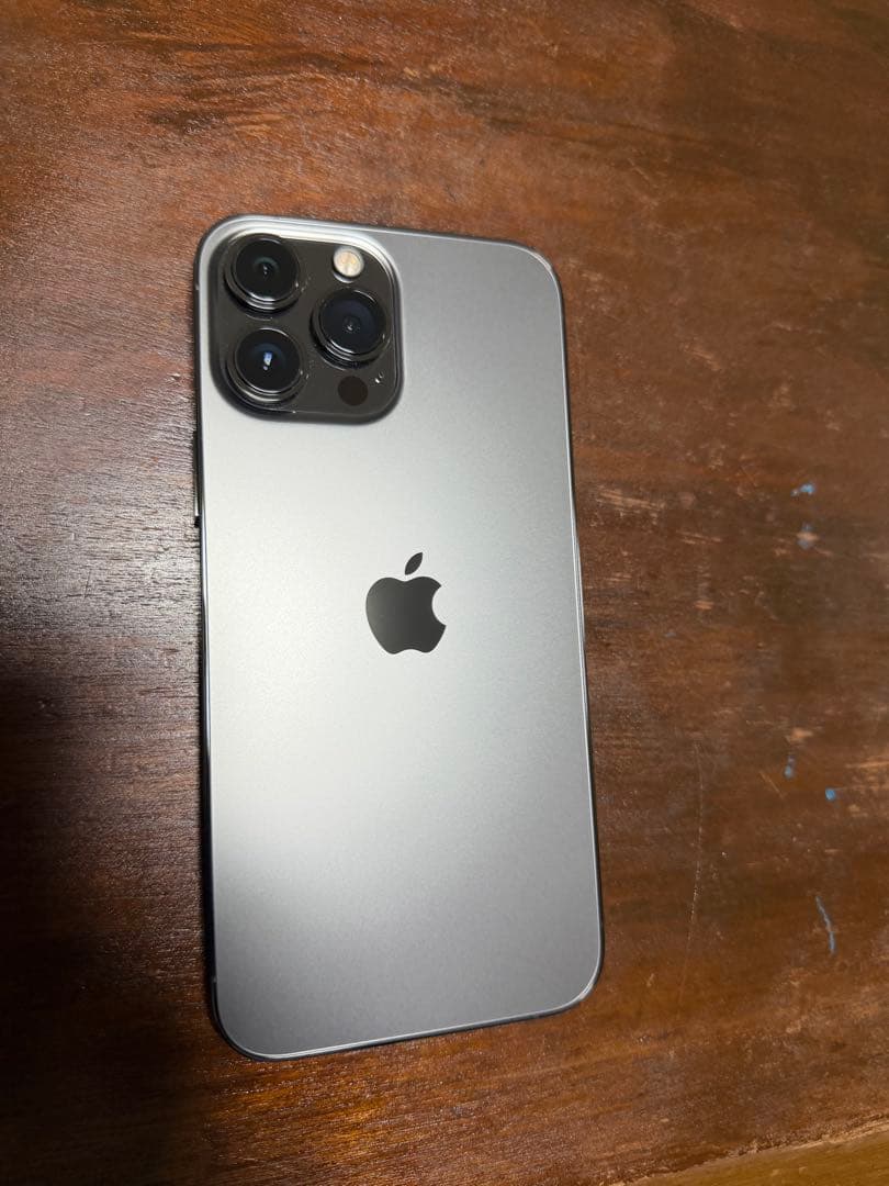 ・美品・iPhone 13 Pro Max 256GB グラファイト