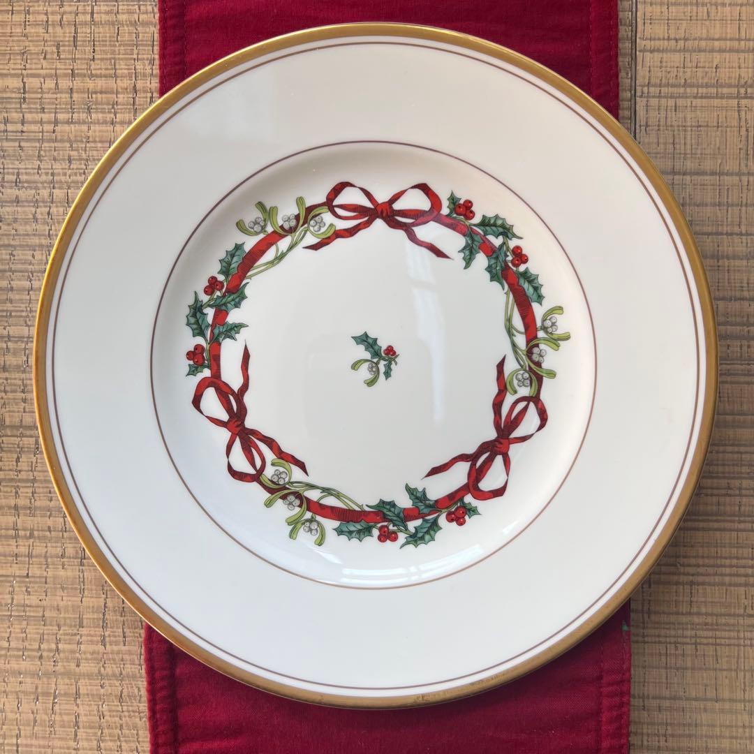  WORCESTER Holly Ribbonsサラダプレートセット