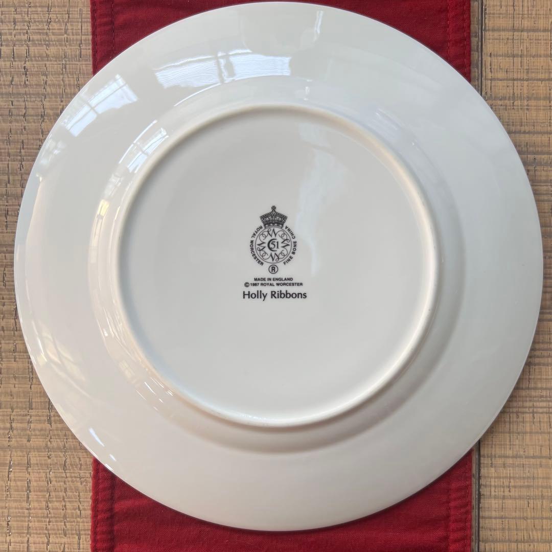  WORCESTER Holly Ribbonsサラダプレートセット