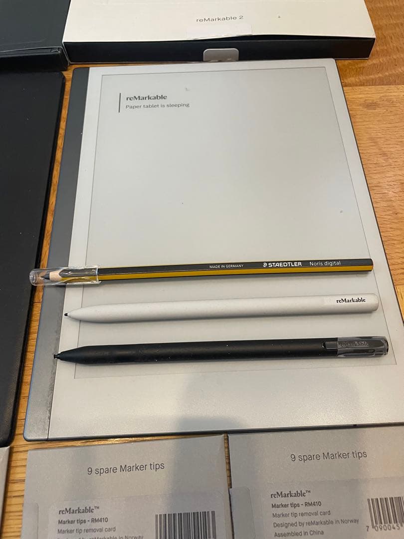 M*o様 電子ペーパー　reMarkable2(カバー、スタイラスペン、替え芯付