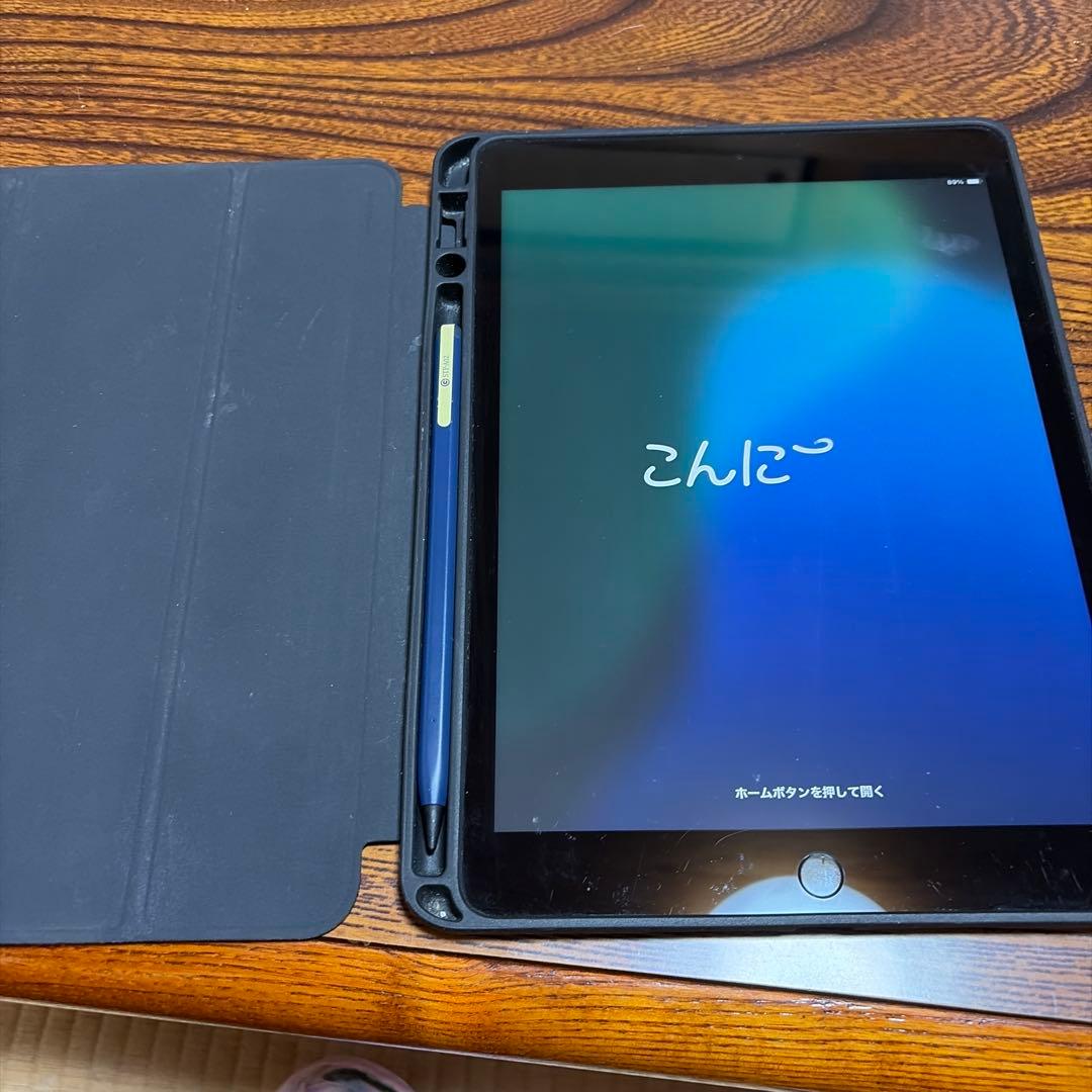 iPad (第9世代) スペースグレー 本体 + カバー 64GB wi-fi