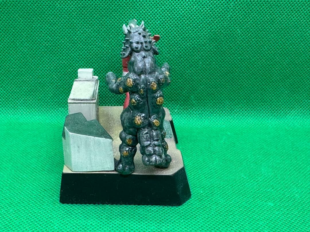 3個セット ウルトラ怪獣戯画 ウルトラ兄弟激闘史III ウルトラセブンなど