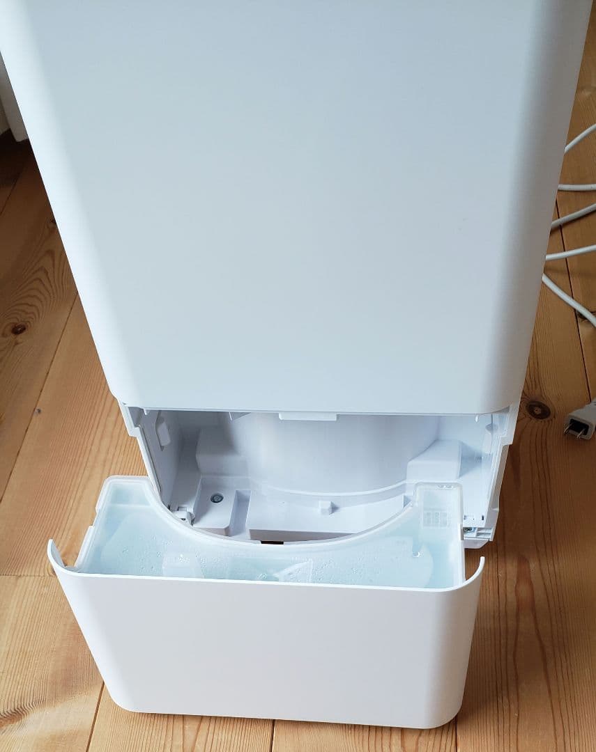 IRISOHYAMA コンパクトクーラー ICAー0302G 2025年7月購入