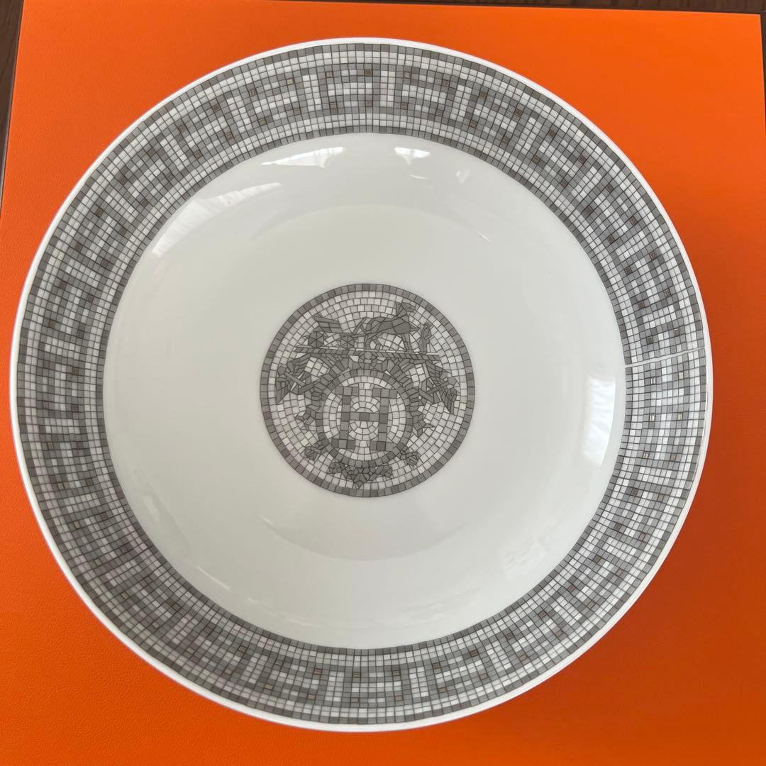 m*様 新品 2枚 HERMES エルメス〈モザイク24〉プラチナ シリアルプレ