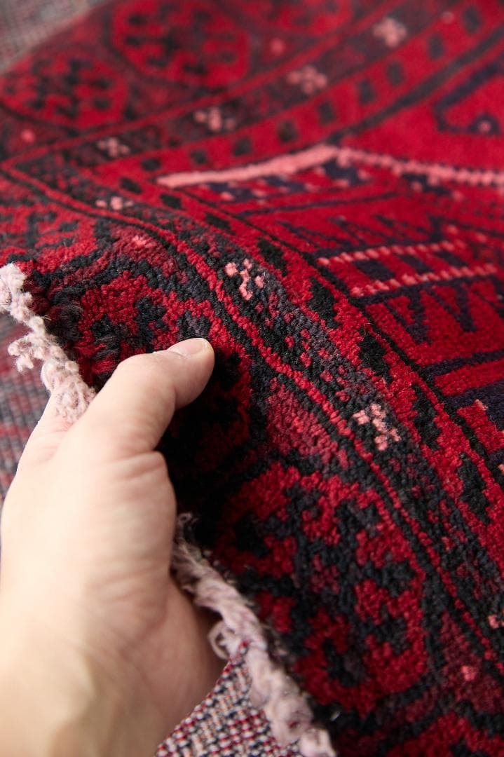 ヴィンテージラグ　ペルシャ絨毯　トライバルラグ　（193×102cm）赤　黒