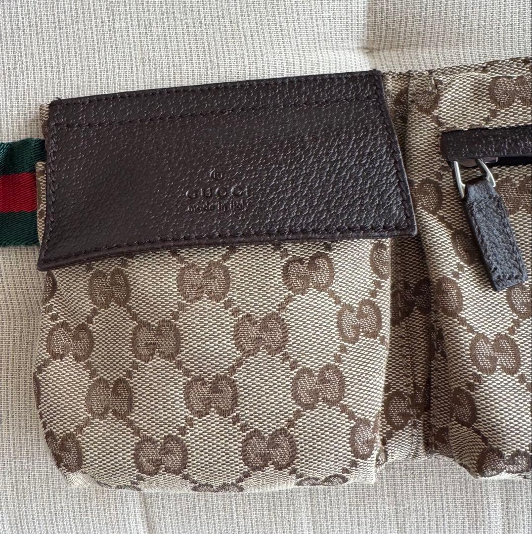 美品 GUCCI ボディバッグ・ウエストポーチ ケース付き！