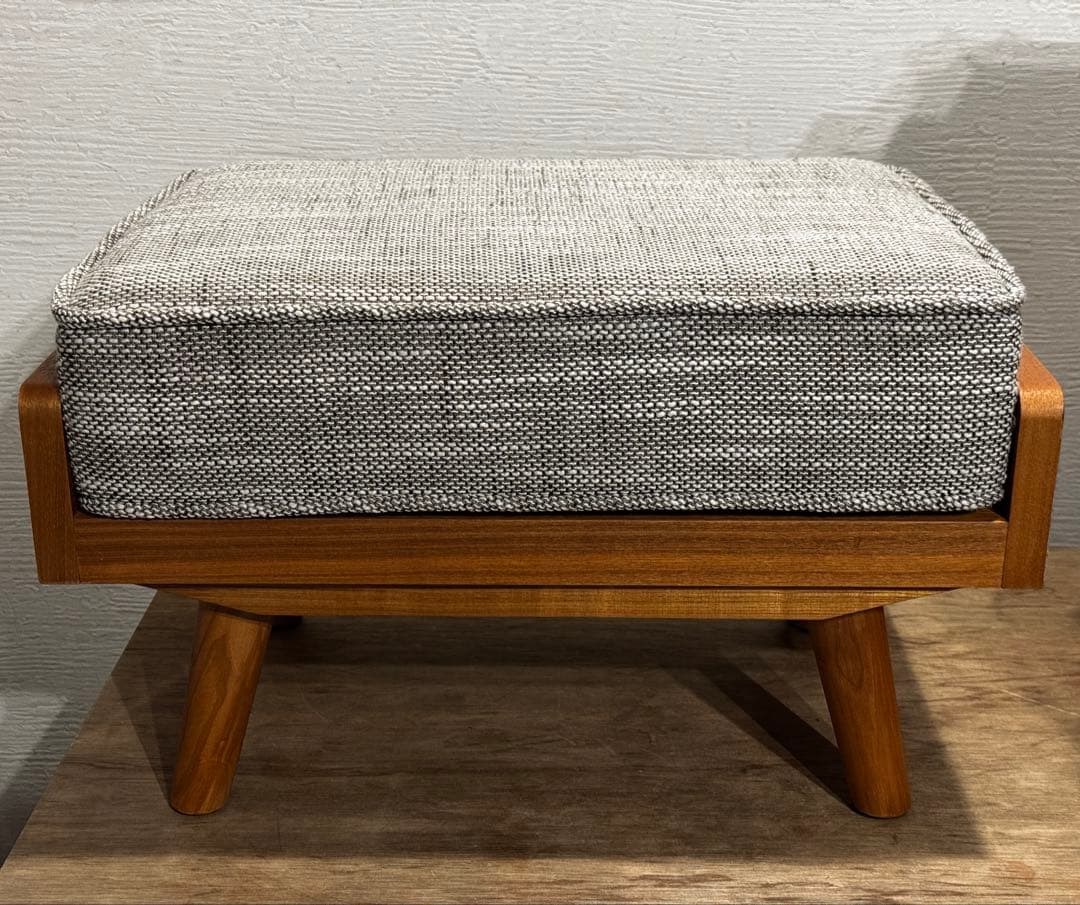 unico albero オットマン