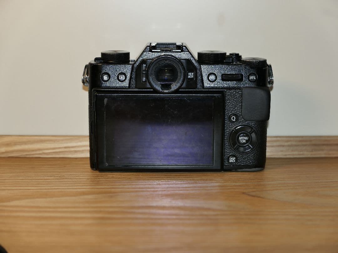 【値下げしました】Fujifilm X-T20 ミラーレス一眼 ブラック