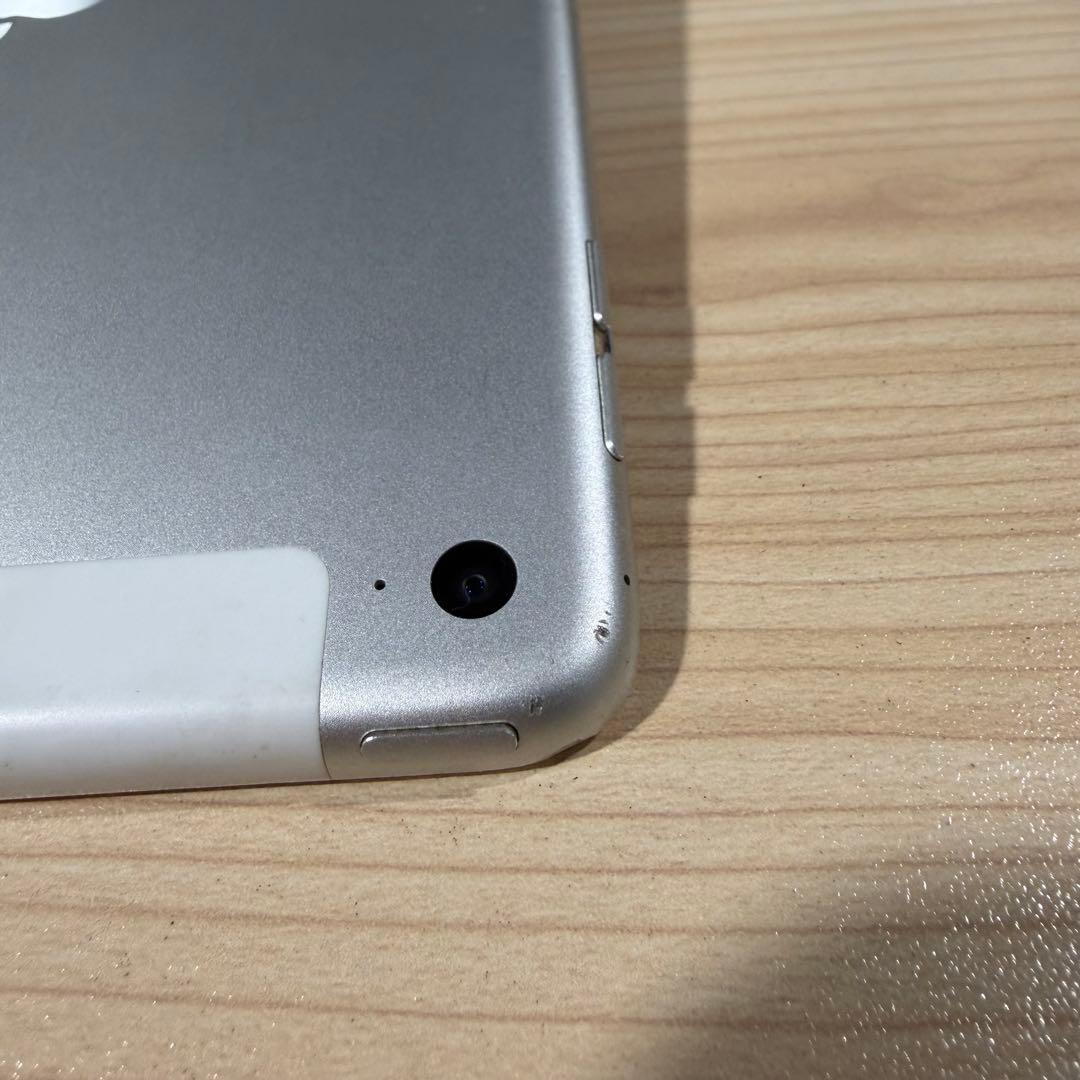 Apple iPad mini 4 64GB セルラー モデル シルバー 本体