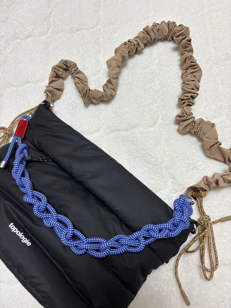 Topologie トポロジー　ショルダーバッグ　ベサス　ストラップ