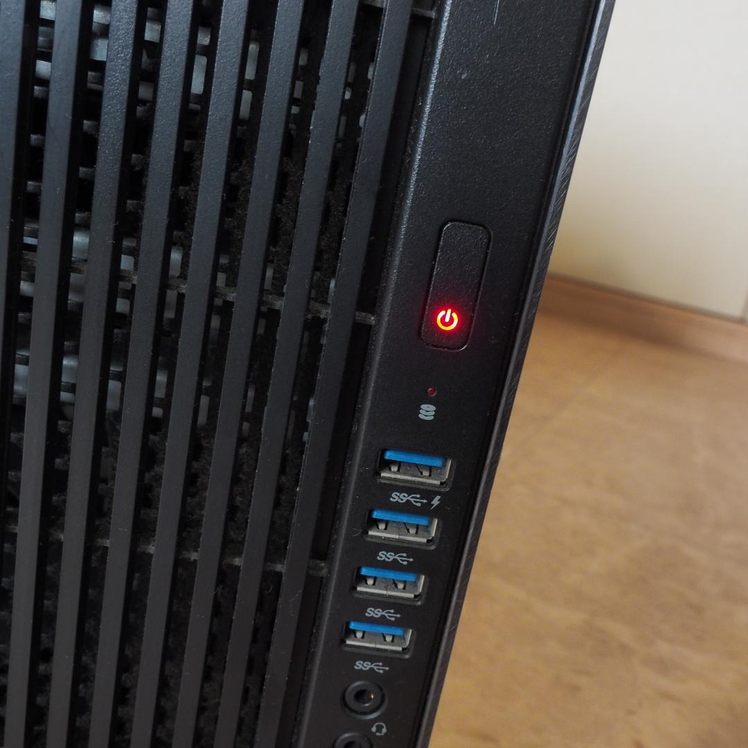 HP Z640 デュアルCPU/メモリ/HDD/GPUなし 電源赤点滅 ジャンク