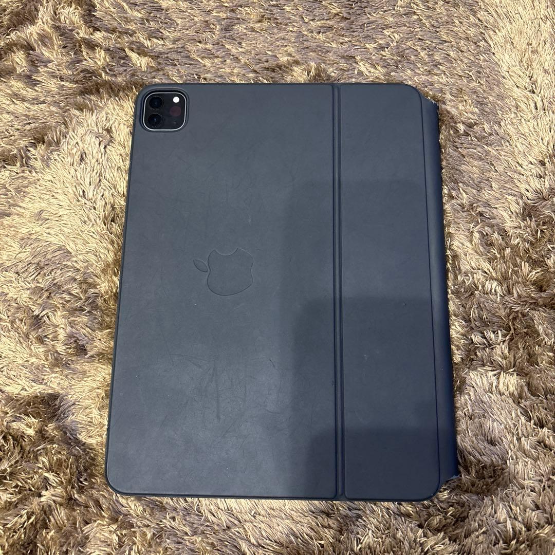 大幅値下バッテリー最大98% 超美品 iPad pro マジックキーボード付き