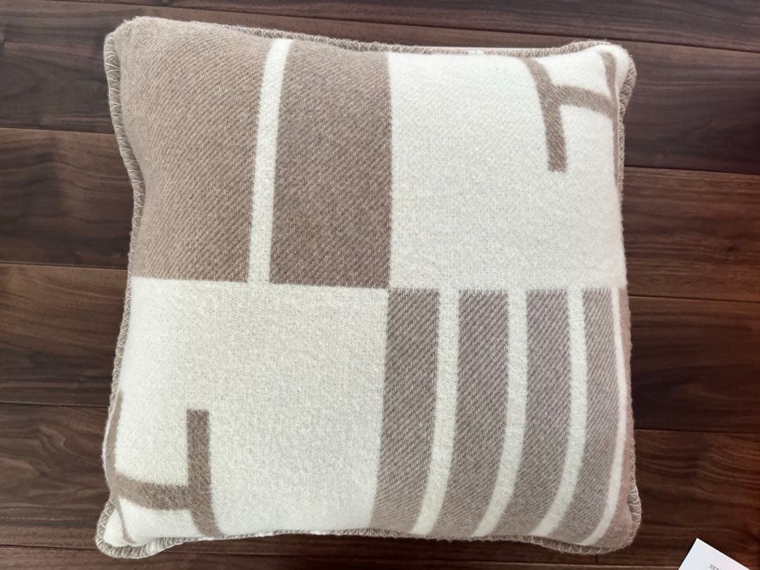 HERMES エルメス　クッション