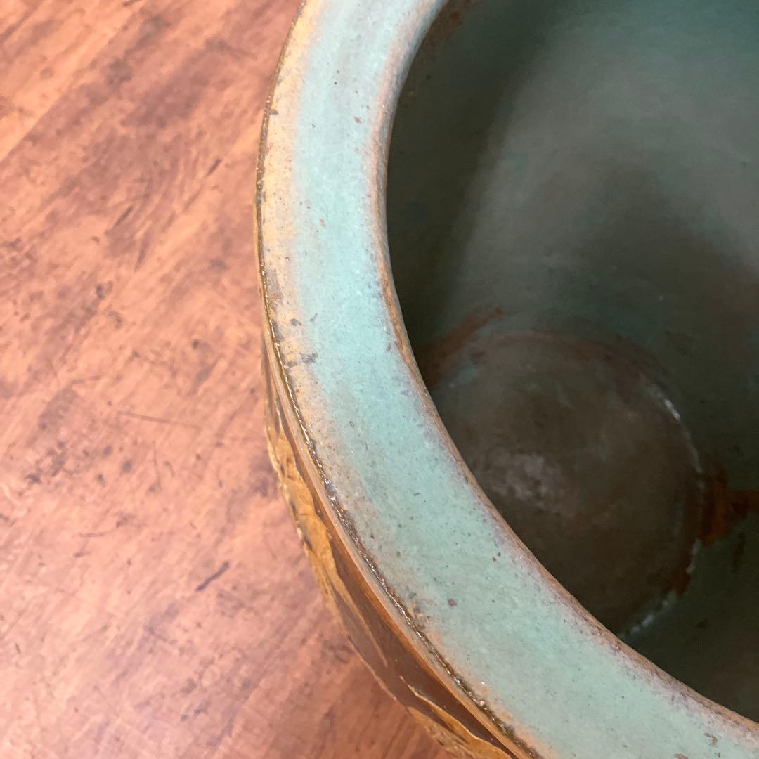 C-壁 昭和レトロ 龍模様 火鉢 陶器製 アンティーク 壺 甕 龍彫り 古民家