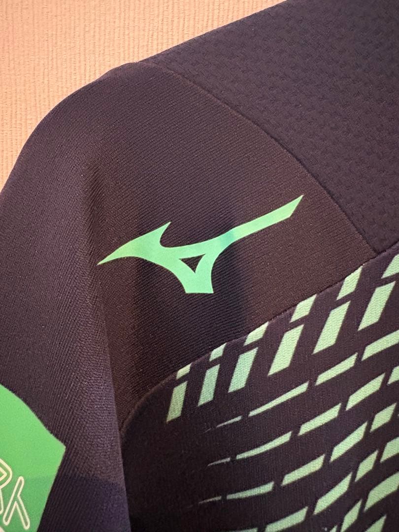 名古屋グランパスエイト ジャージ MIZUNO 2021年モデル　上下セット