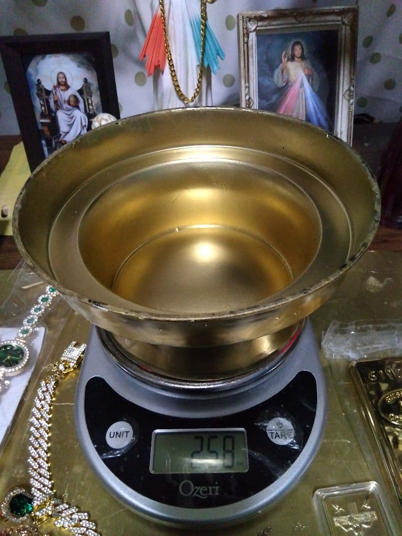 我が家の宝物.巨大.水晶玉の置物.直径20センチ位