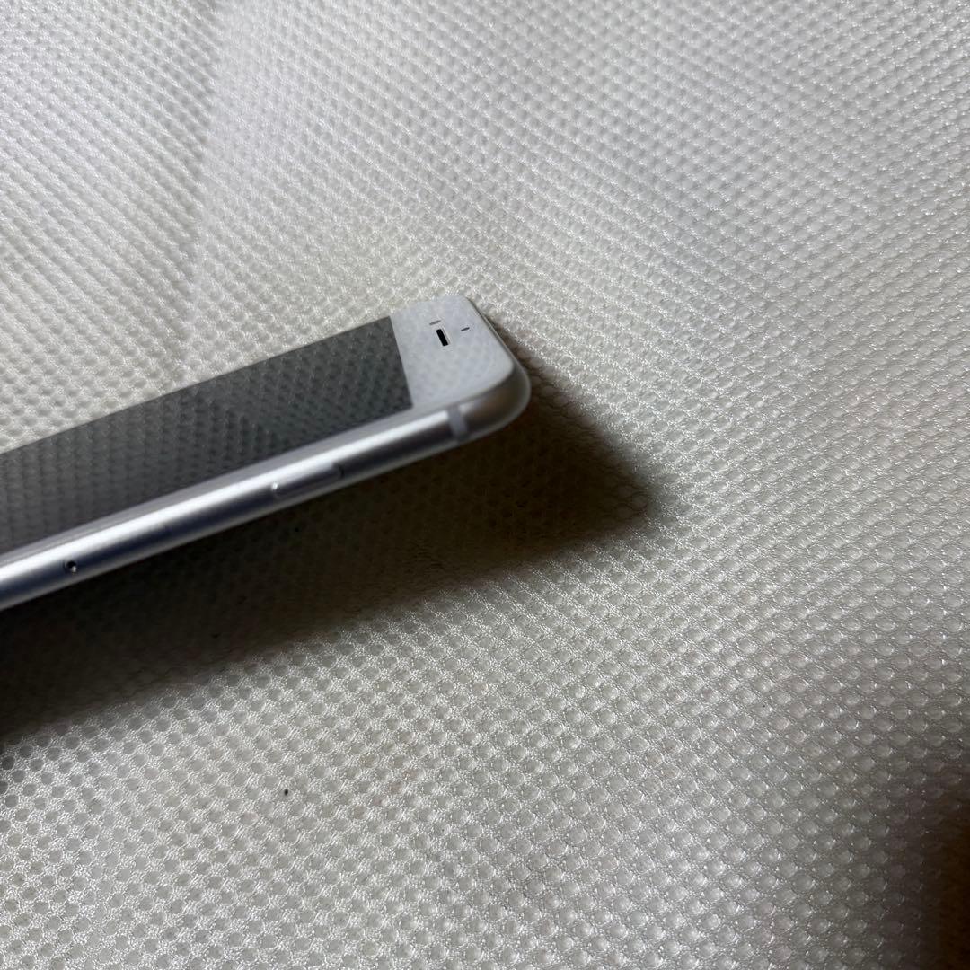 美品 SIMフリー iPhone8Plus 256GB シルバー 100%