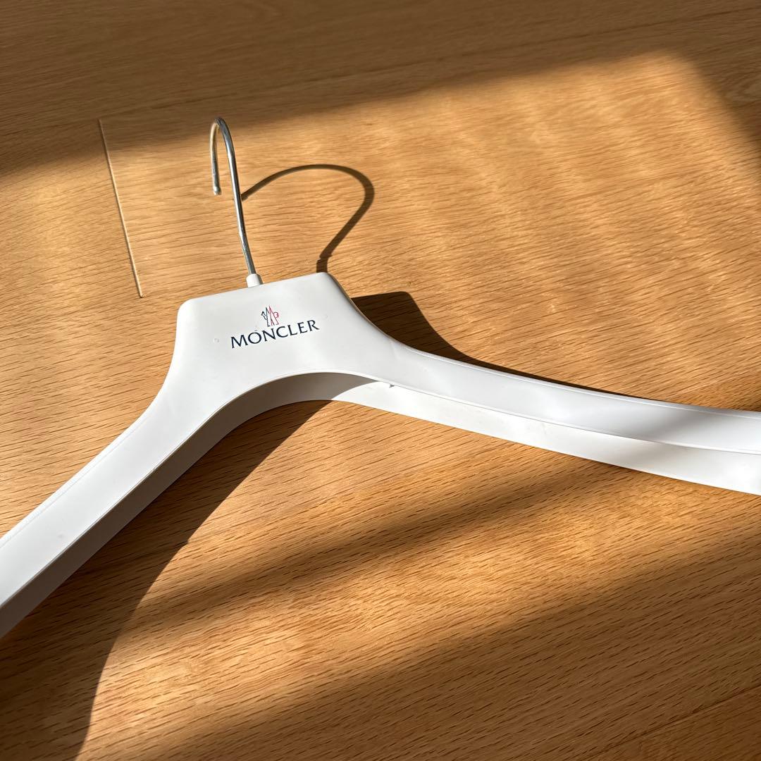 【MONCLER】ダウンジャケット