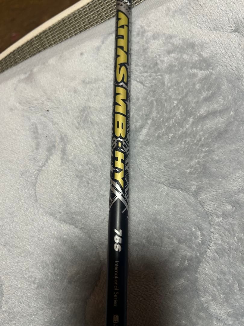 パラダイム ユーティリティ4u カスタムシャフト　アッタスmb hy 75S