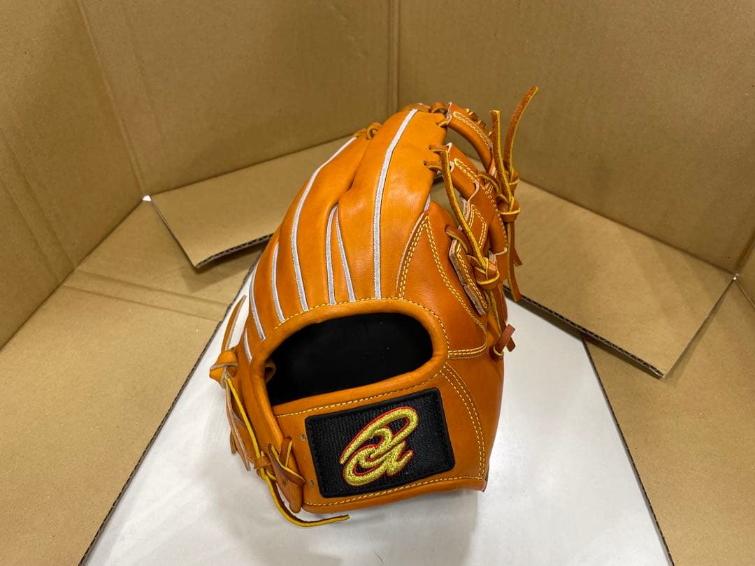 値下げ交渉不可 ドナイヤ軟式内野手用グローブ