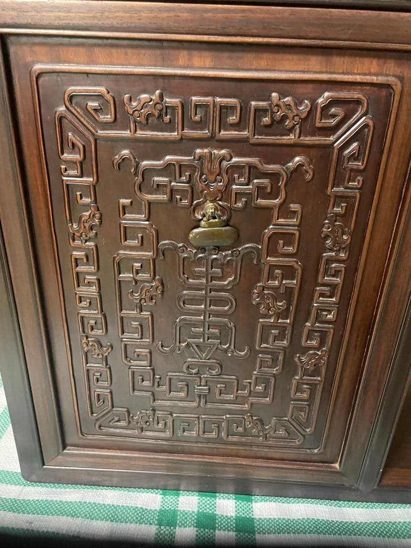 中国家具　中国骨董　箪笥　唐木　紫檀　黒檀　木製　飾り棚　茶箪笥　ローズウッド