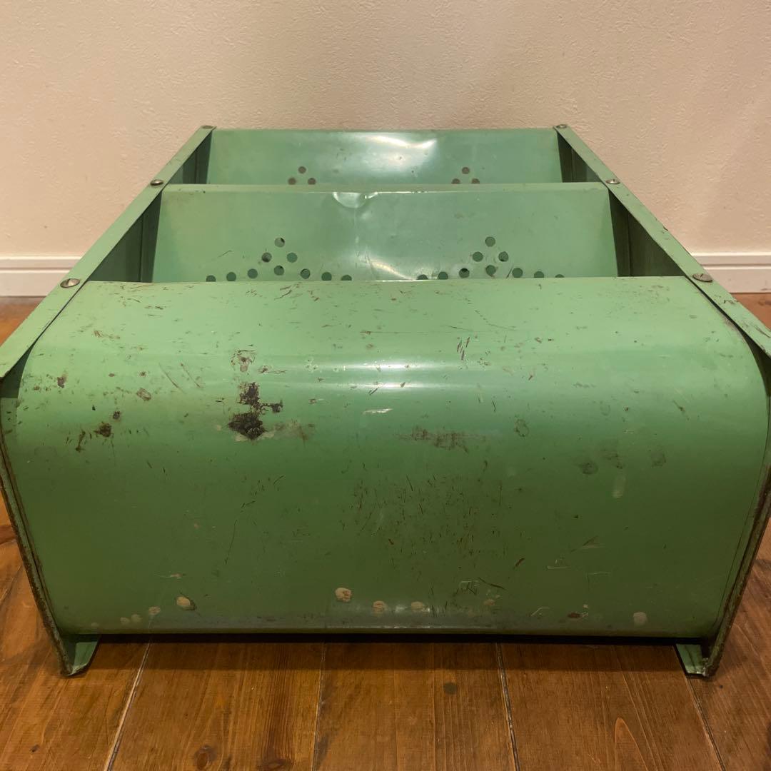 ☆アンティーク　べジタブルラック☆ブレッド缶好きにも