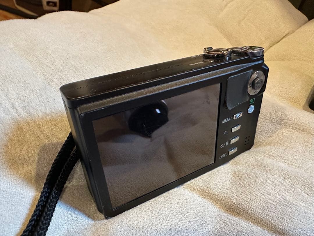 デジタルカメラ RICOH CX2