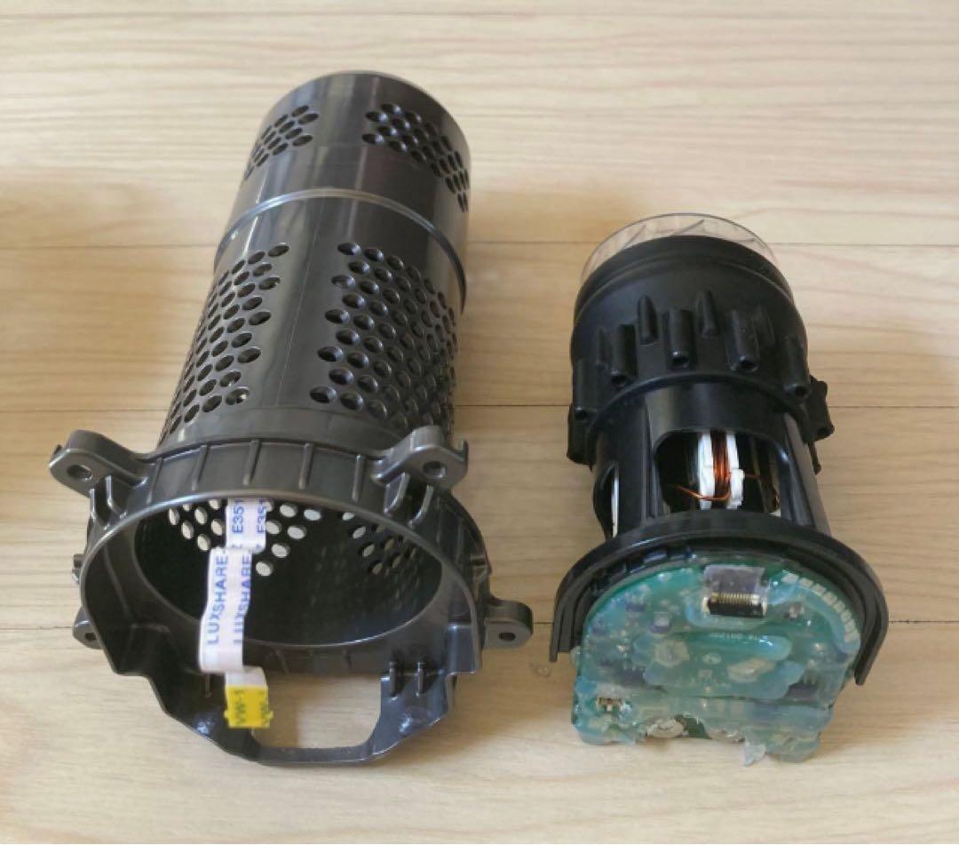 ダイソン掃除機　sv18 サイクロン部 完全分解洗浄